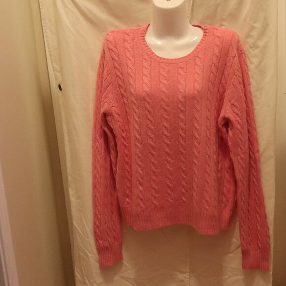 J. Crew Sweaters - J. Crew Cable knit Sweater size XL